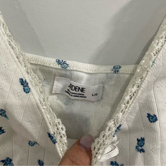 3/$25 ✺ Ardene Blueberry lace pointelle tank top white blue L - Picture 2 of 3